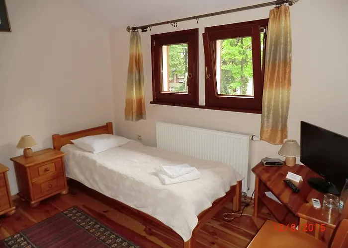 Alexandra Guest house *